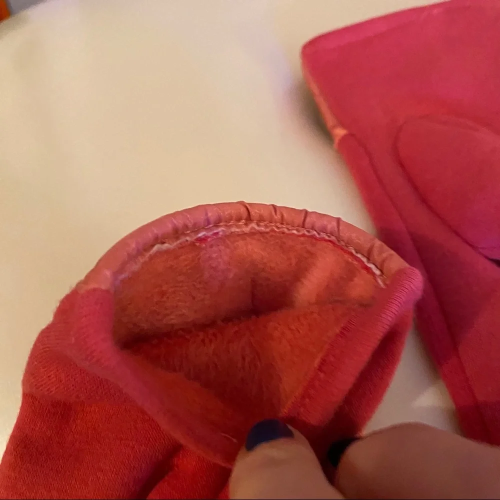 Pink Fur Pom Pom Lace Fleece Lined Gloves